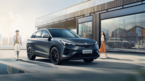 江南APP体育官方网站-马斯克开着Cybertruck亮相特斯拉得州超级工厂交付仪式